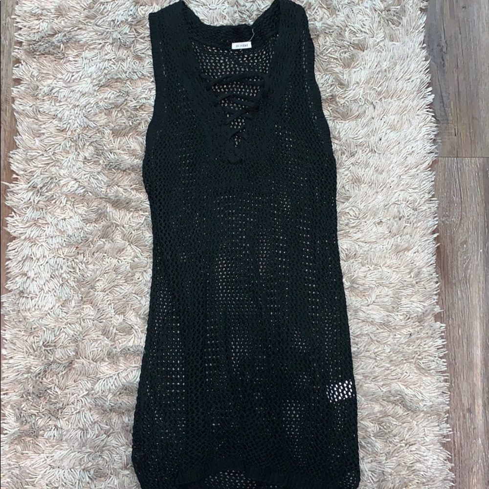 Black knitted tunic
